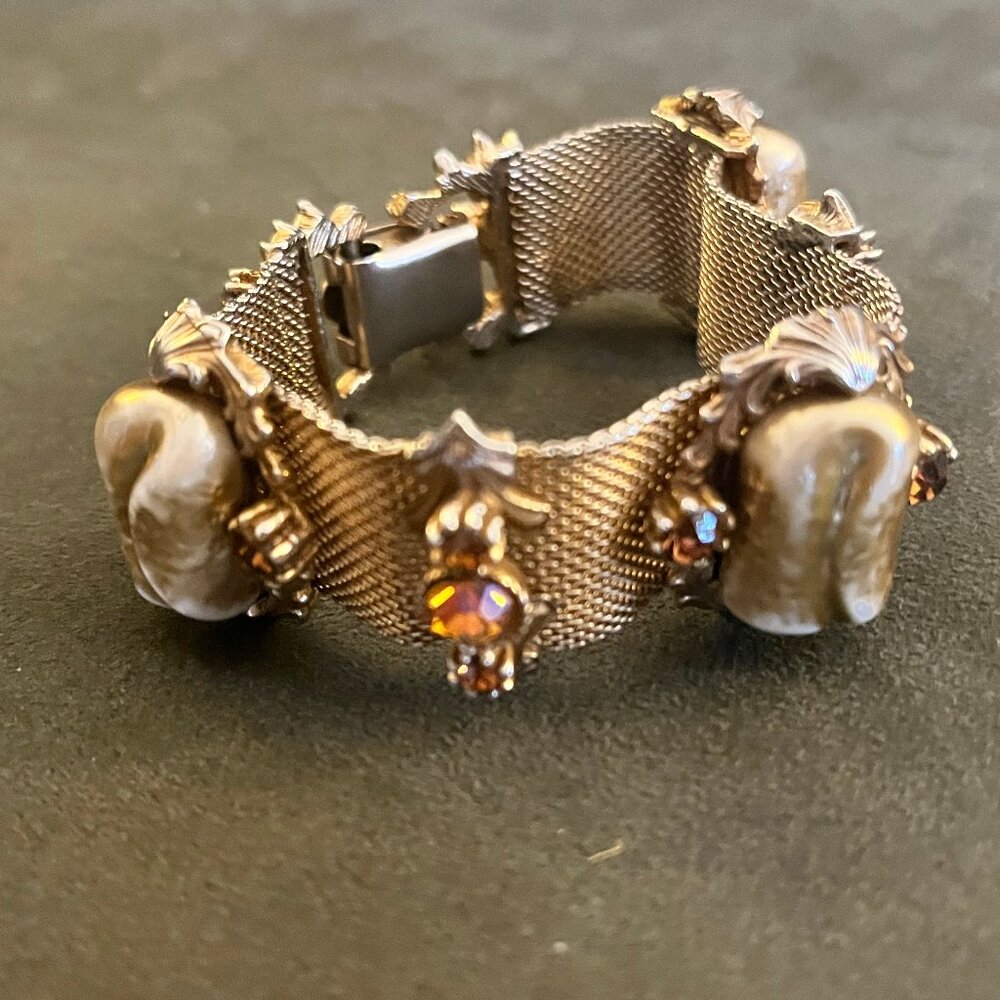 Vintage Gold Tone Mesh Faux Pearl and Rhinestone Bracelet - Picture 6 of 16